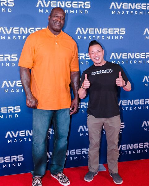 Dan with Shaquille O'Neal on a red carpet